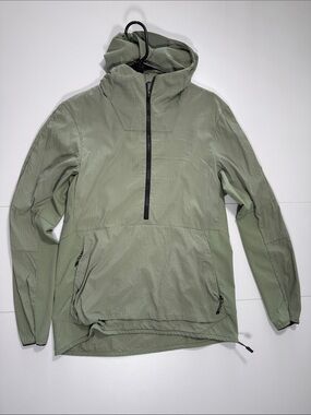 lululemon athletica Sage Green Hooded Windbreaker Pullover